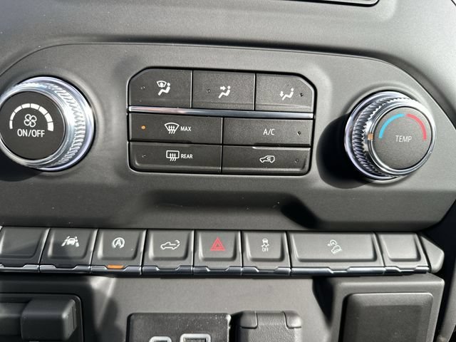 New 2026 GMC Sierra 1500 Pro w/ Graphite Edition AWD/4WD image 18
