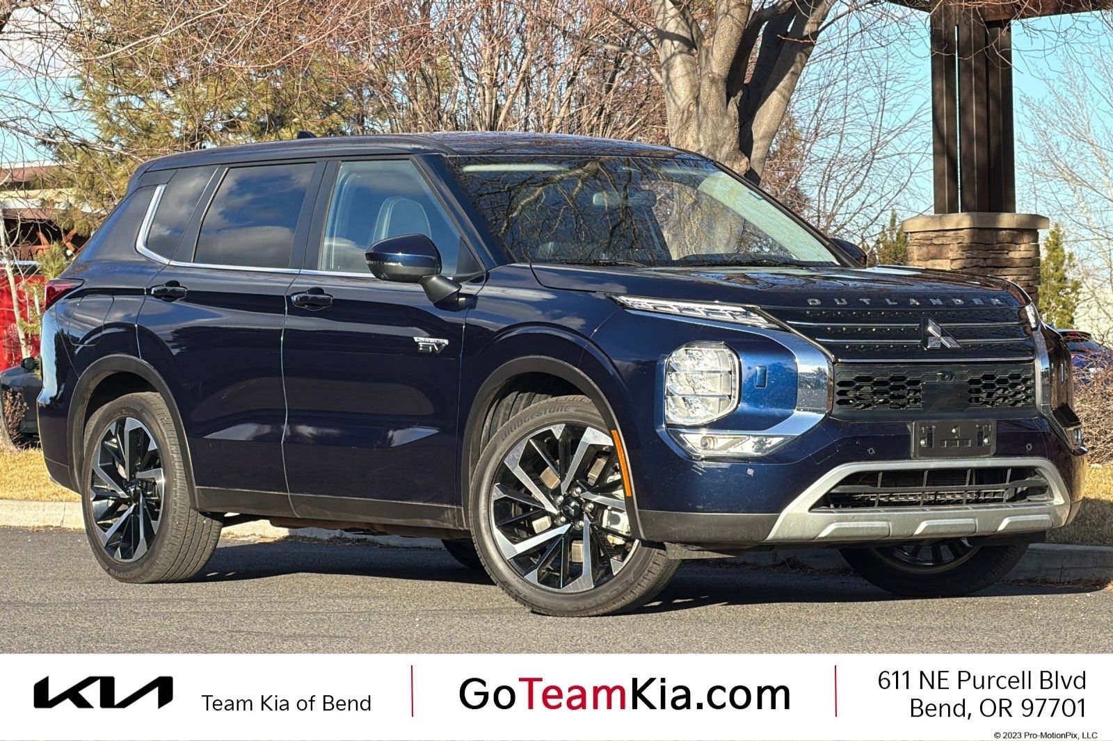 Used 2024 Mitsubishi Outlander SE