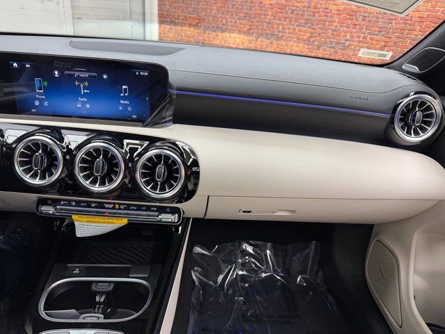 New 2026 Mercedes-Benz CLA 250 4MATIC image 17
