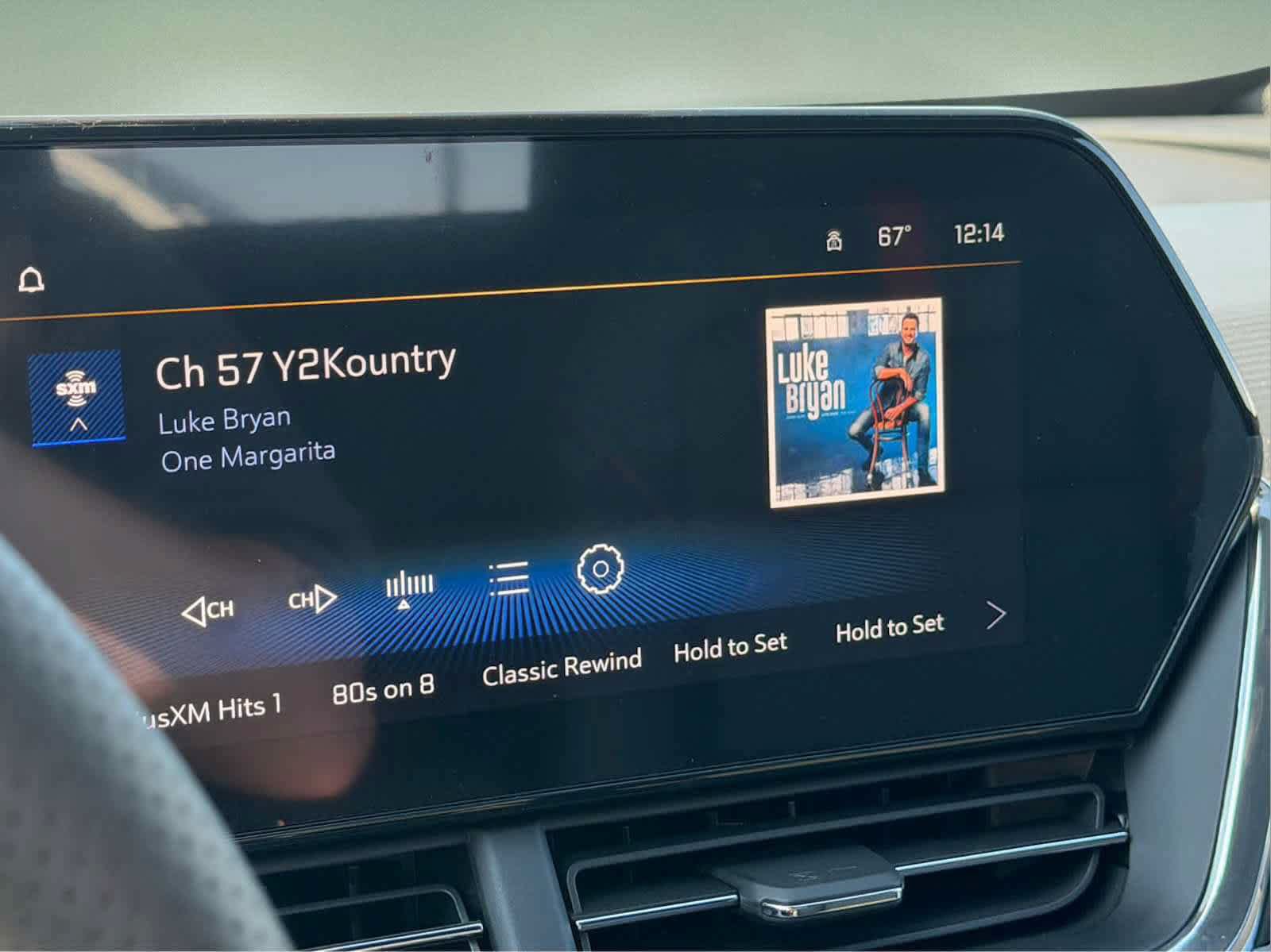 New 2026 Chevrolet Trax RS w/ Sunroof Package FWD image 7