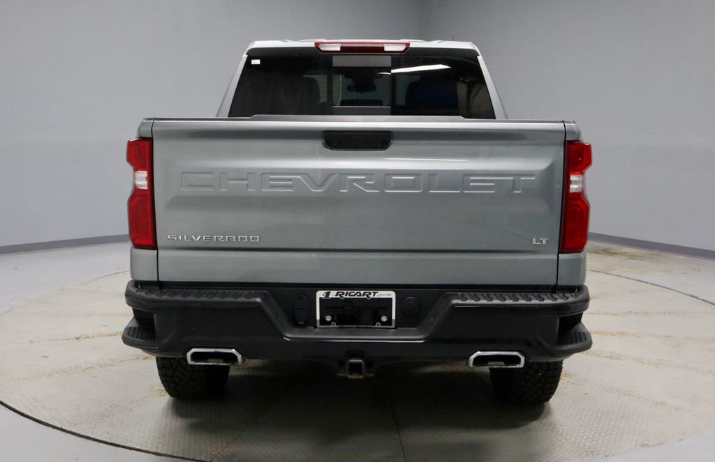 Used 2025 Chevrolet Silverado 1500 LT Trail Boss w/ Convenience Package II image 10