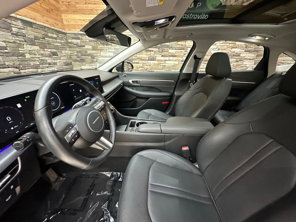 Used 2024 Hyundai Sonata Limited image 11