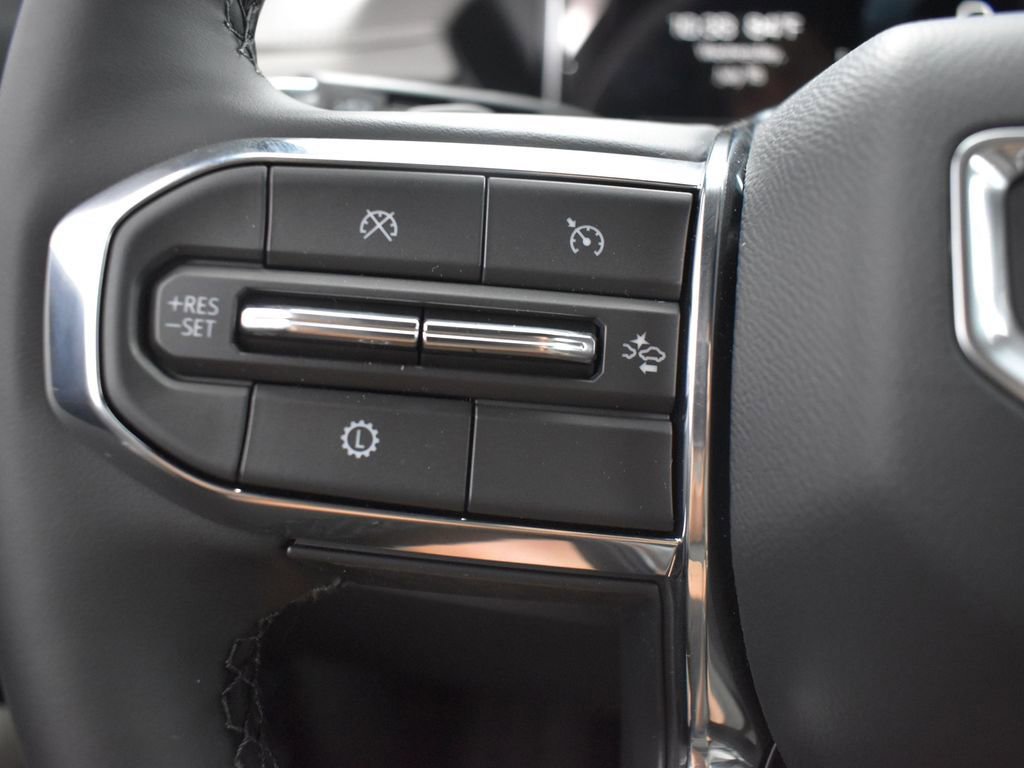 New 2025 GMC Acadia Elevation image 12