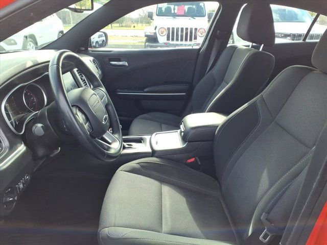 Used 2018 Dodge Charger SXT Plus image 23