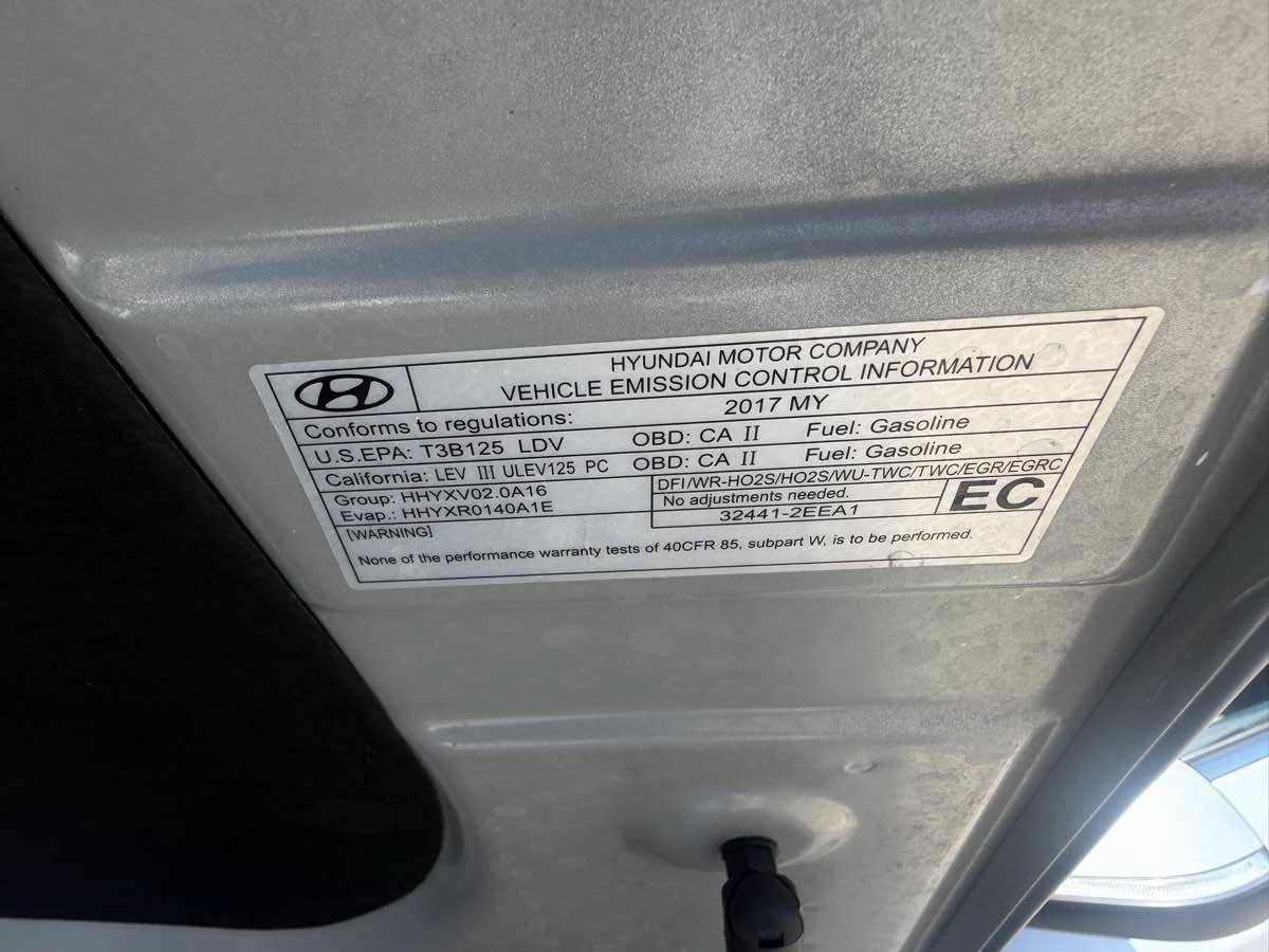 Used 2017 Hyundai Sonata SE FWD image 25