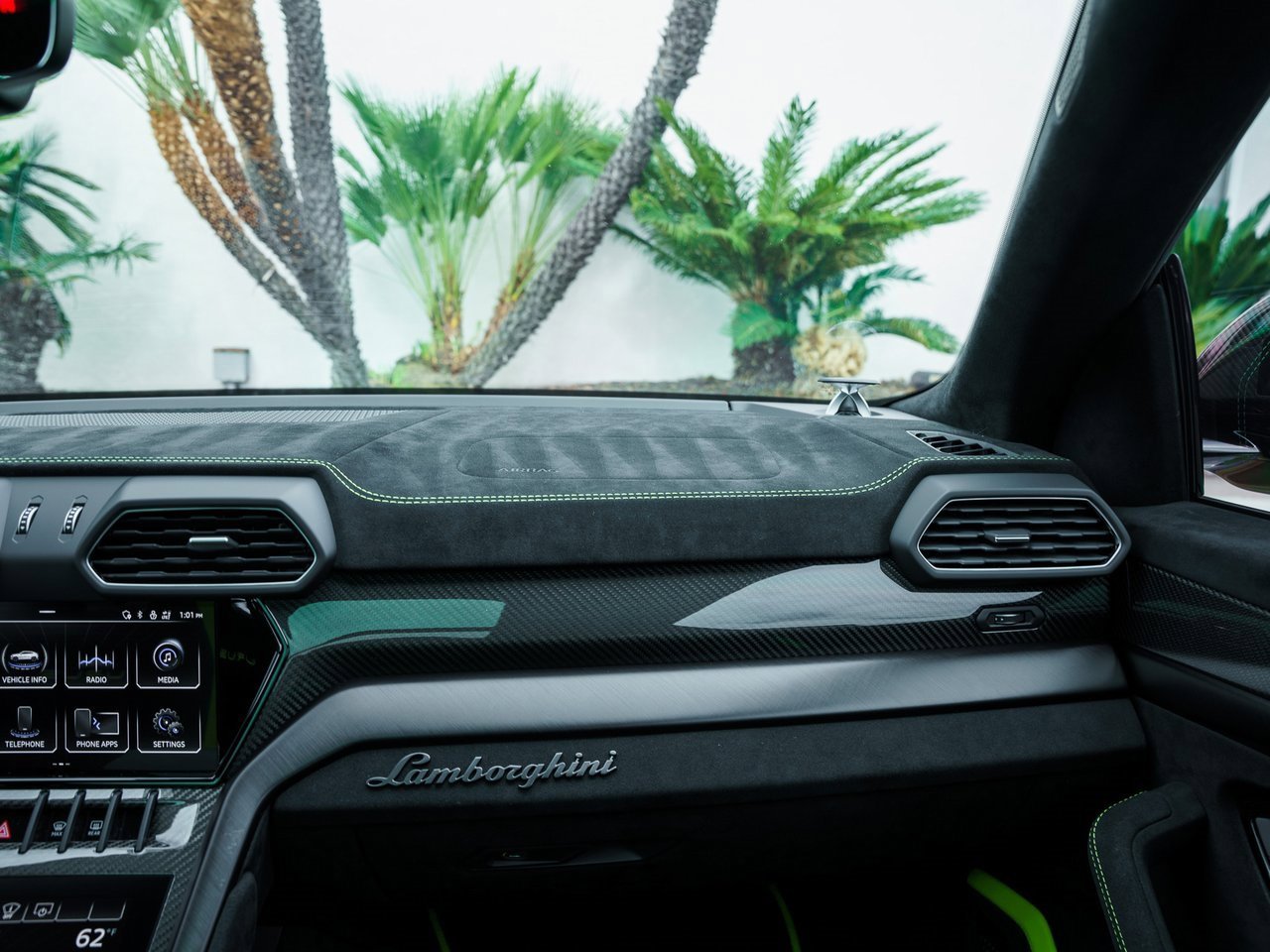 Used 2024 Lamborghini Urus Performante image 18