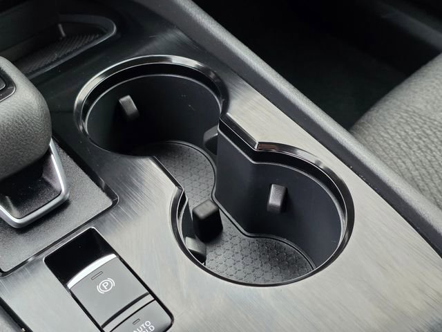 Used 2025 Nissan Rogue SV image 35