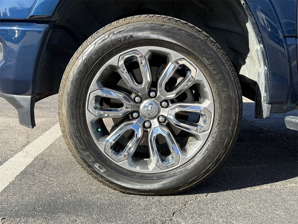 Used 2020 RAM 1500 Laramie w/ Sport Appearance Package image 9