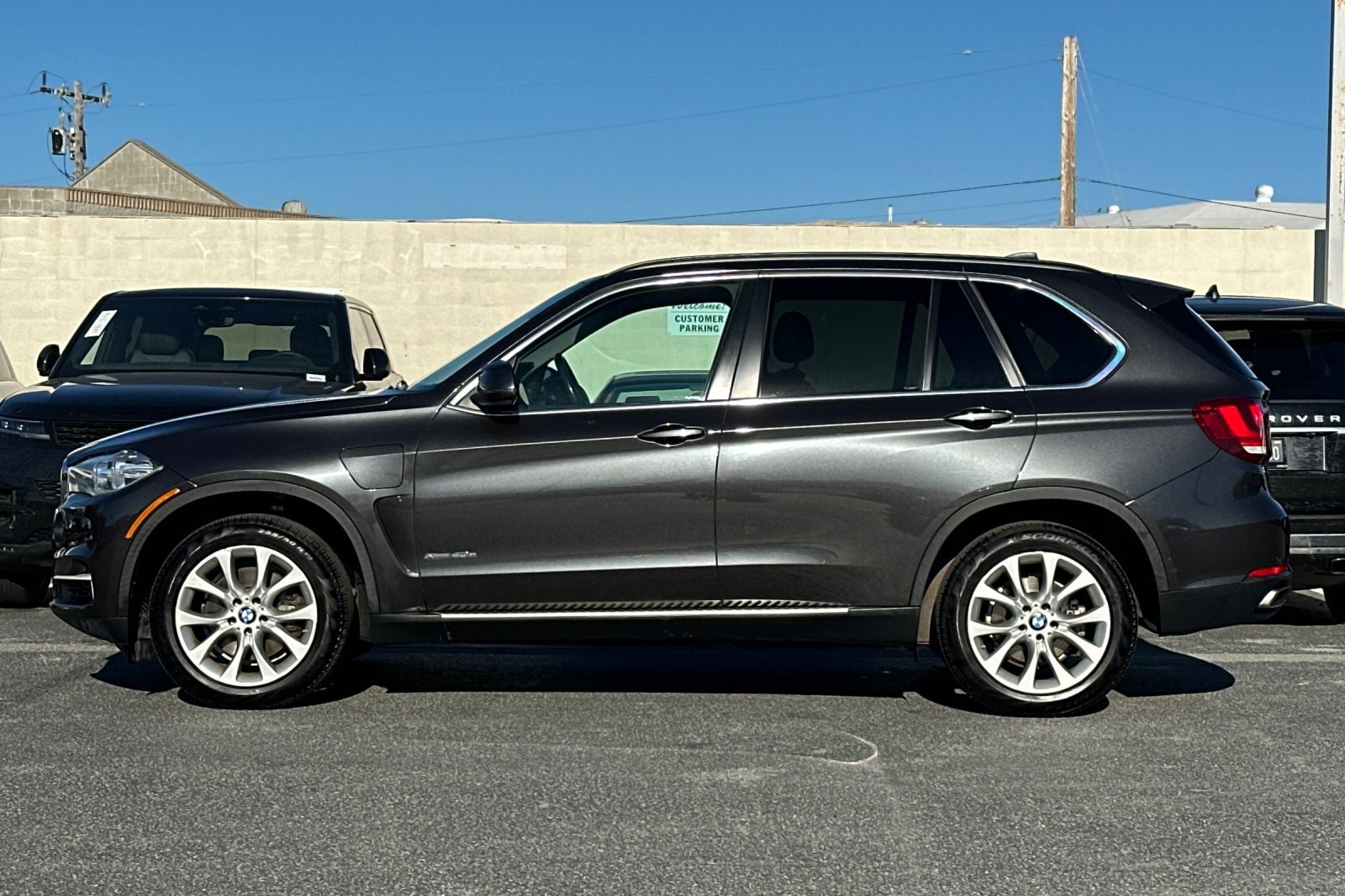 Used 2016 BMW X5 xDrive40e image 2