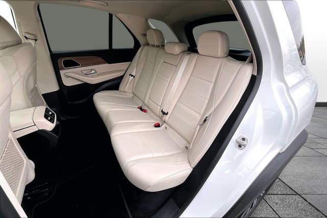 Used 2025 Mercedes-Benz GLE 350 4MATIC image 25