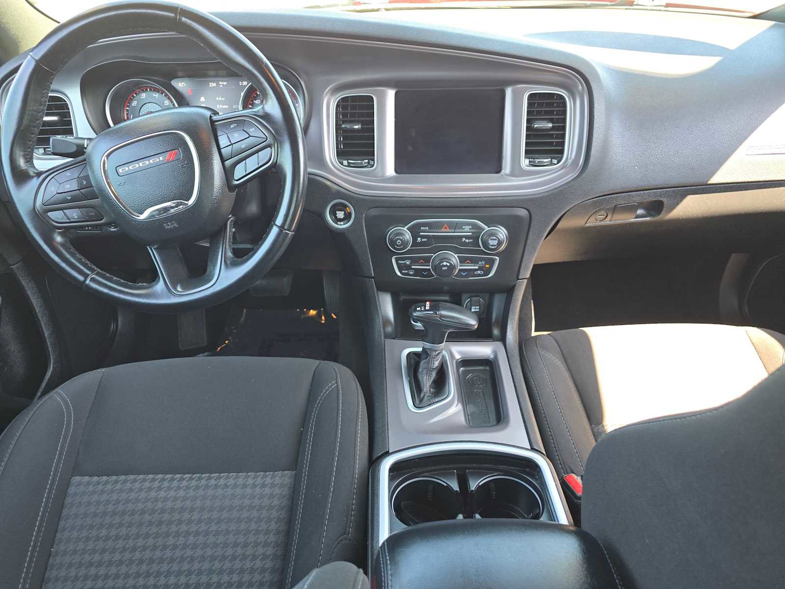 Used 2023 Dodge Charger SXT image 17