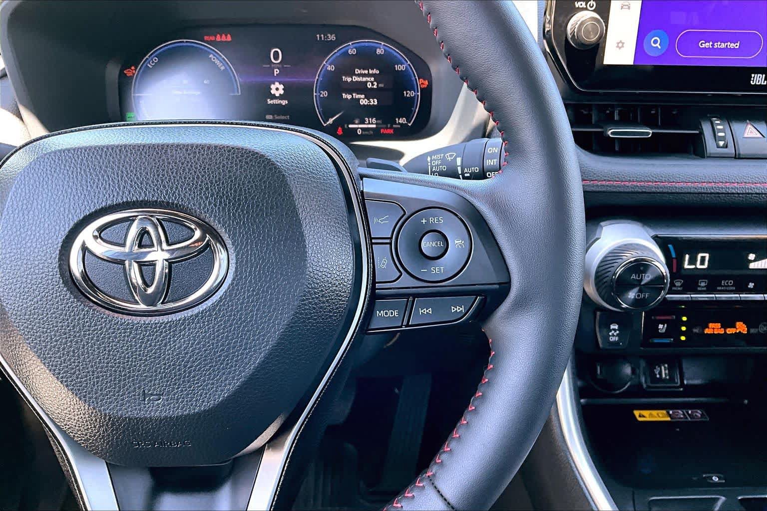 Certified 2025 Toyota RAV4 XSE AWD/4WD image 24