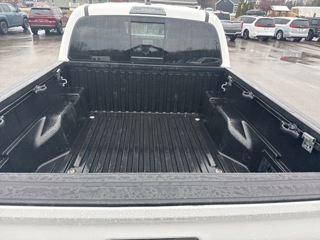 Used 2020 Toyota Tacoma TRD Off-Road w/ TRD Premium Off Road Package image 5