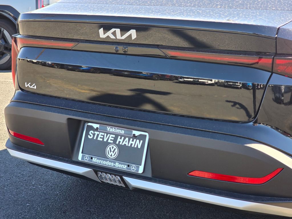 New 2025 Kia K4 EX image 13