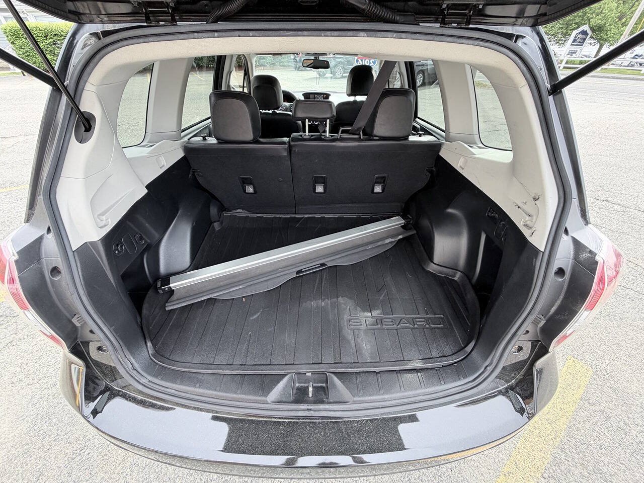 Used 2016 Subaru Forester 2.5i Limited AWD/4WD image 22