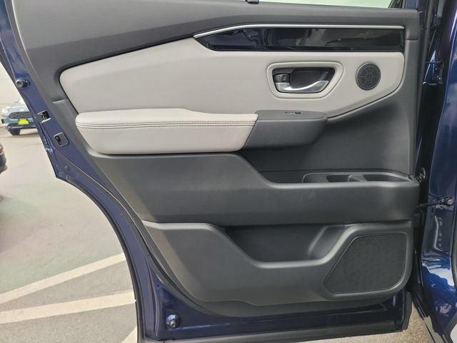 Certified 2025 Honda Pilot EX-L image 15