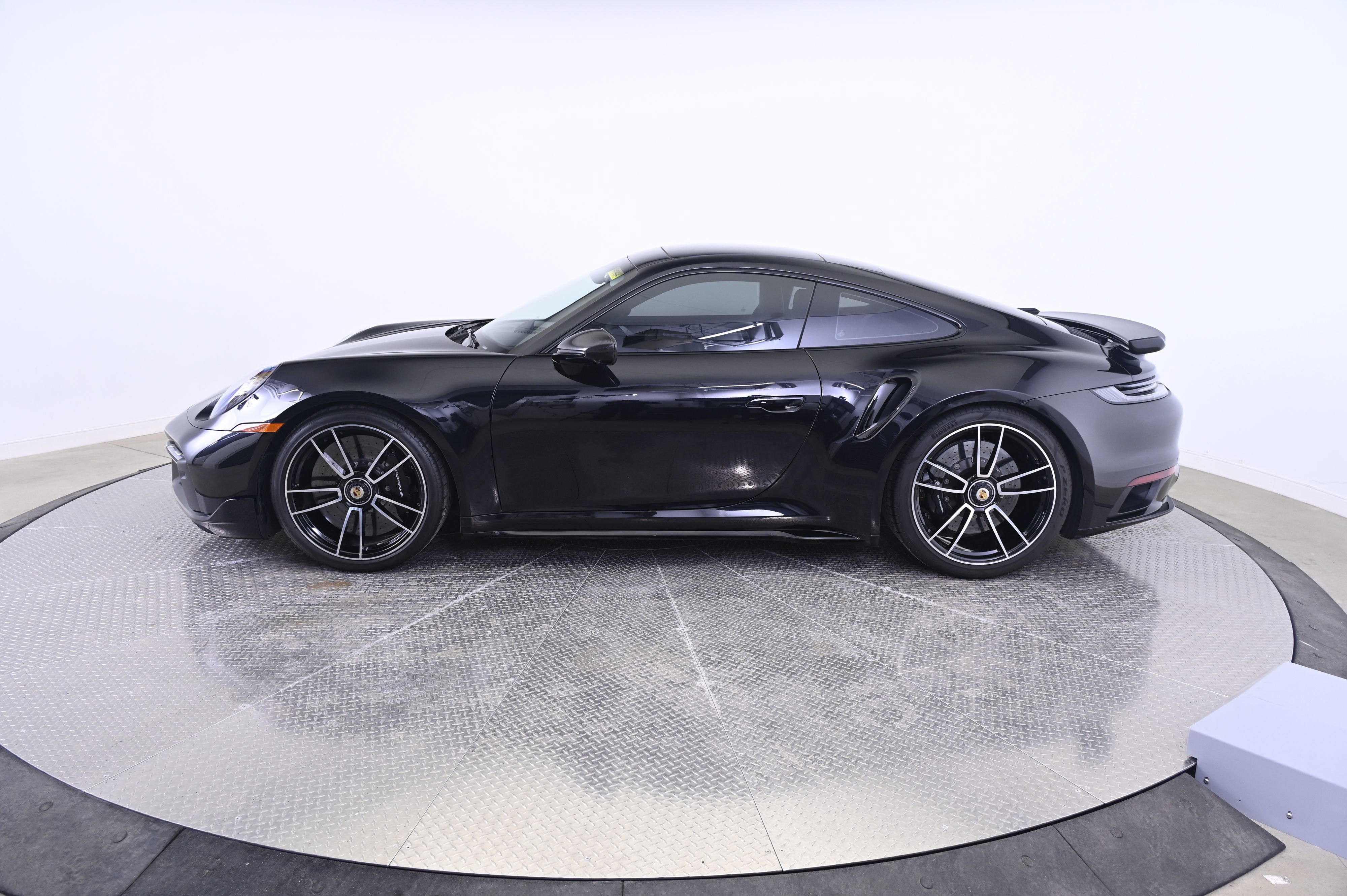 Certified 2025 Porsche 911 Turbo image 2