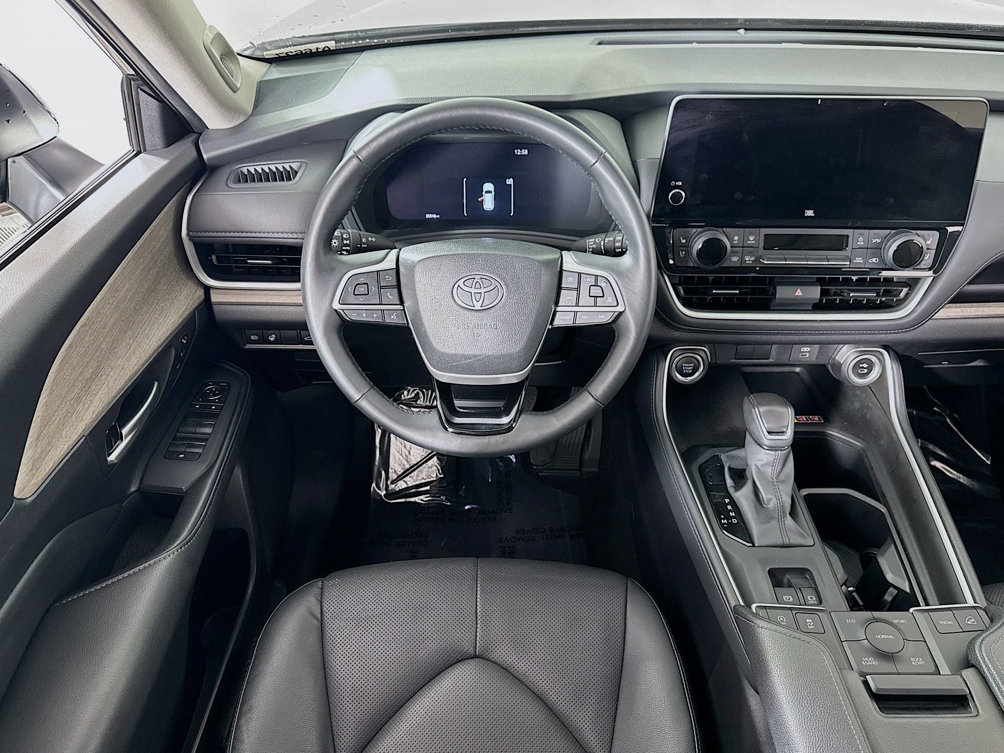 Certified 2025 Toyota Grand Highlander AWD image 19