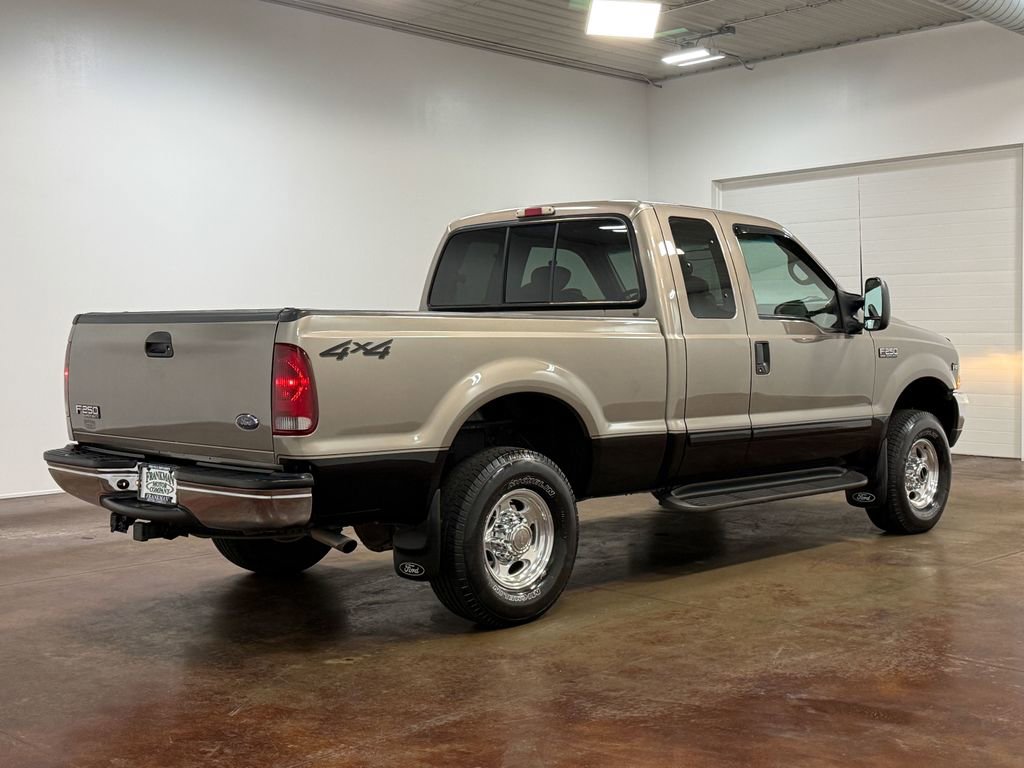 Used 2002 Ford F250 Lariat AWD/4WD image 4