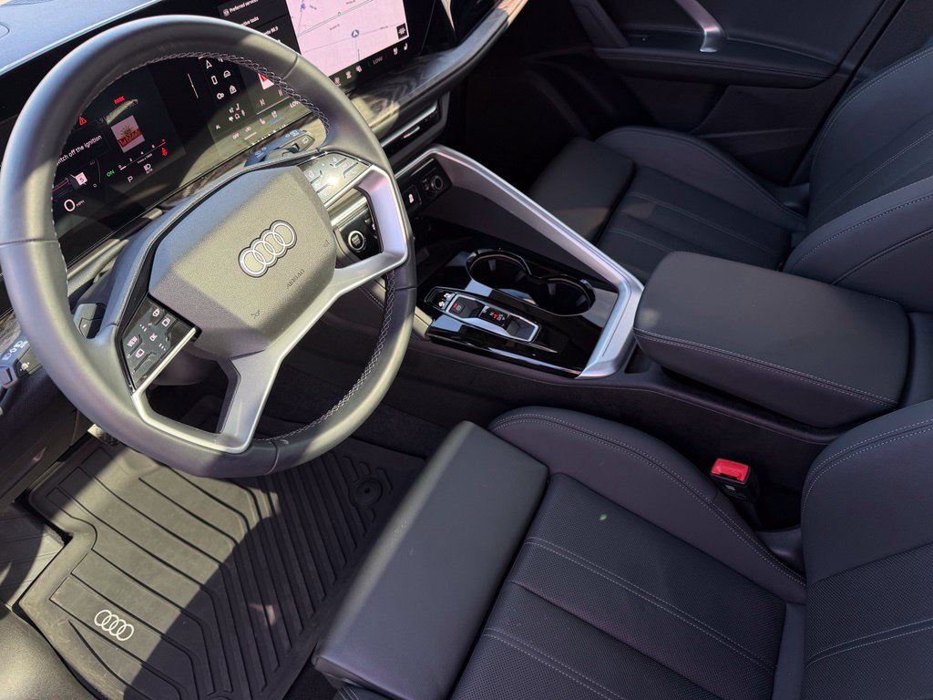 Used 2025 Audi Q5 Premium Plus w/ Premium Plus AWD/4WD image 20