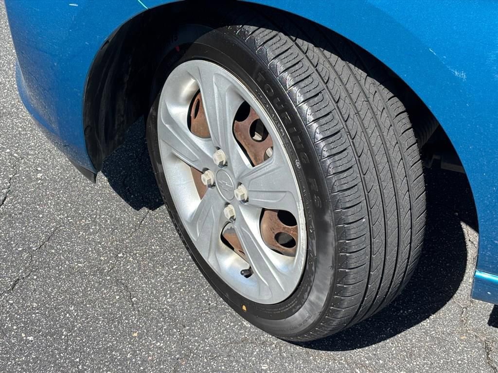 Used 2019 Chevrolet Spark LS image 27