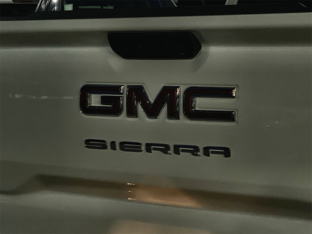 New 2026 GMC Sierra 1500 SLE image 40