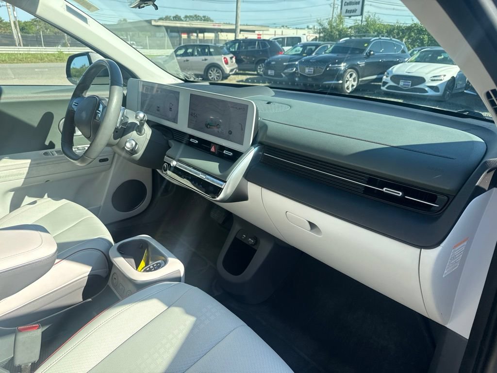 Used 2024 Hyundai Ioniq 5 Limited AWD/4WD image 21