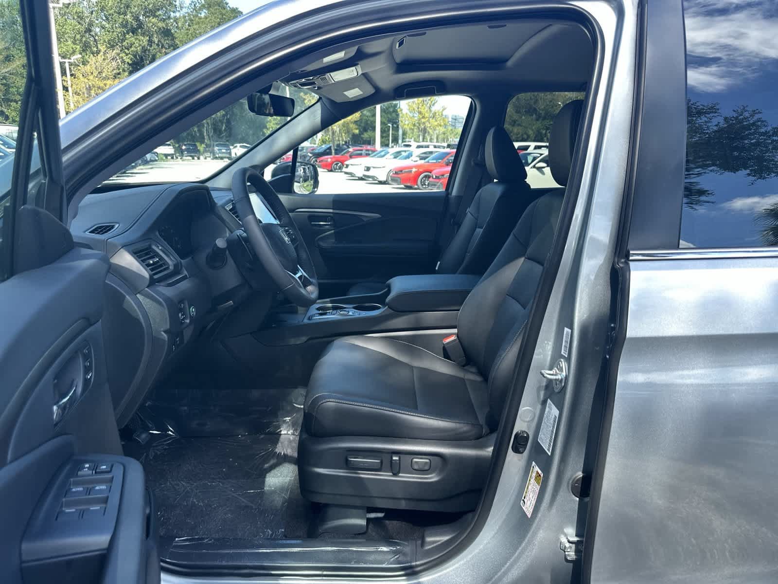 New 2026 Honda Ridgeline RTL image 2