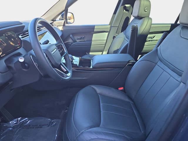 Used 2025 Land Rover Range Rover Sport image 18