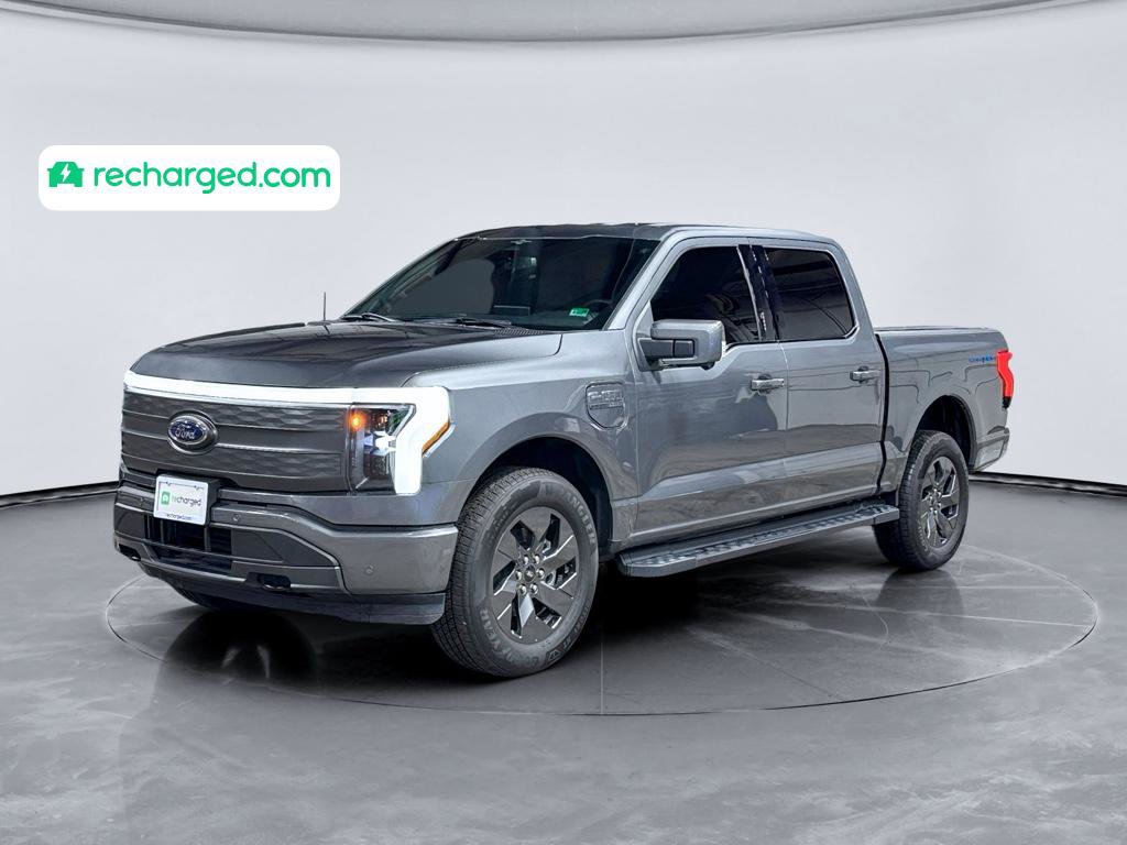 Used 2023 Ford F150 Lightning Lariat image 1