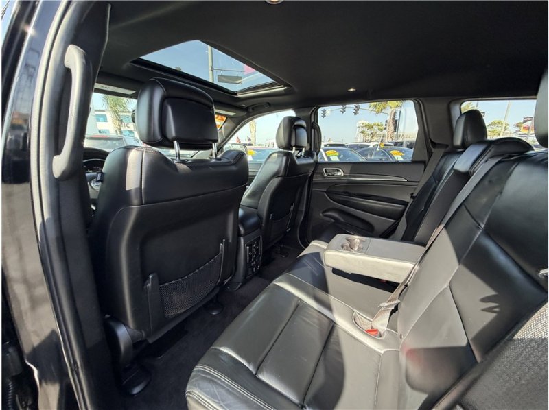 Used 2019 Jeep Grand Cherokee Limited image 20