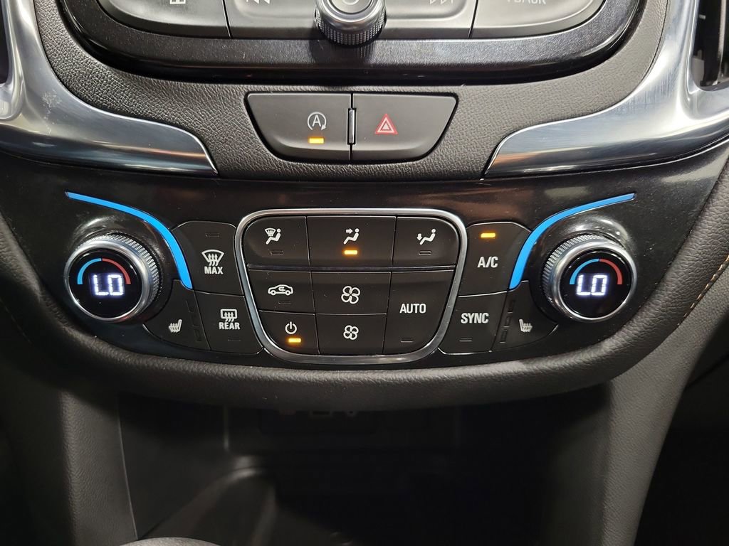 Used 2023 Chevrolet Equinox Premier AWD/4WD image 18