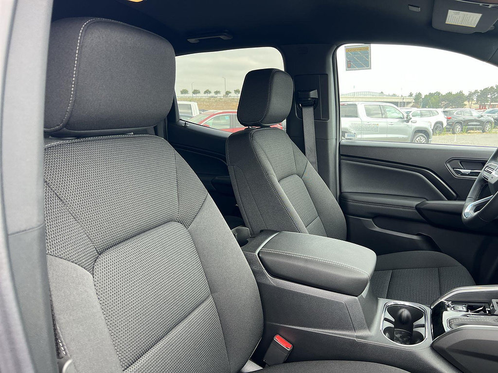 New 2026 GMC Canyon Elevation RWD image 30