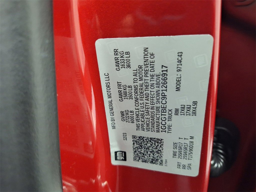 Used 2023 Chevrolet Colorado W/T image 31