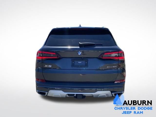 Used 2023 BMW X5 xDrive40i w/ Luxury Seating Package AWD/4WD image 6