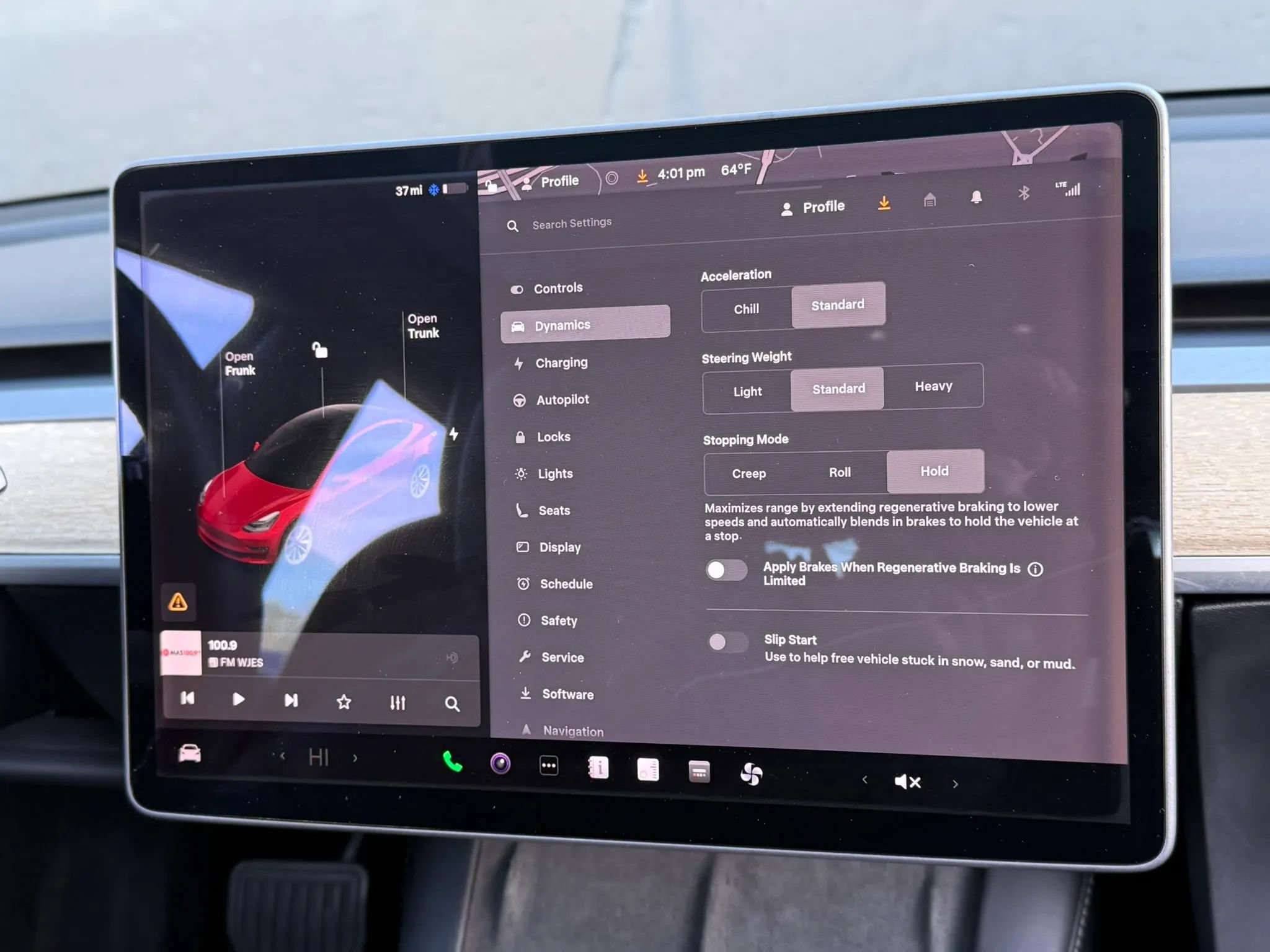 Used 2021 Tesla Model 3 Standard Range Plus image 19