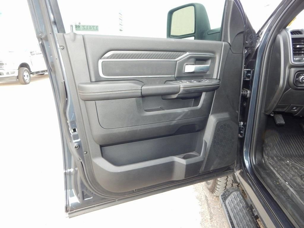 New 2025 RAM 2500 Lone Star image 16