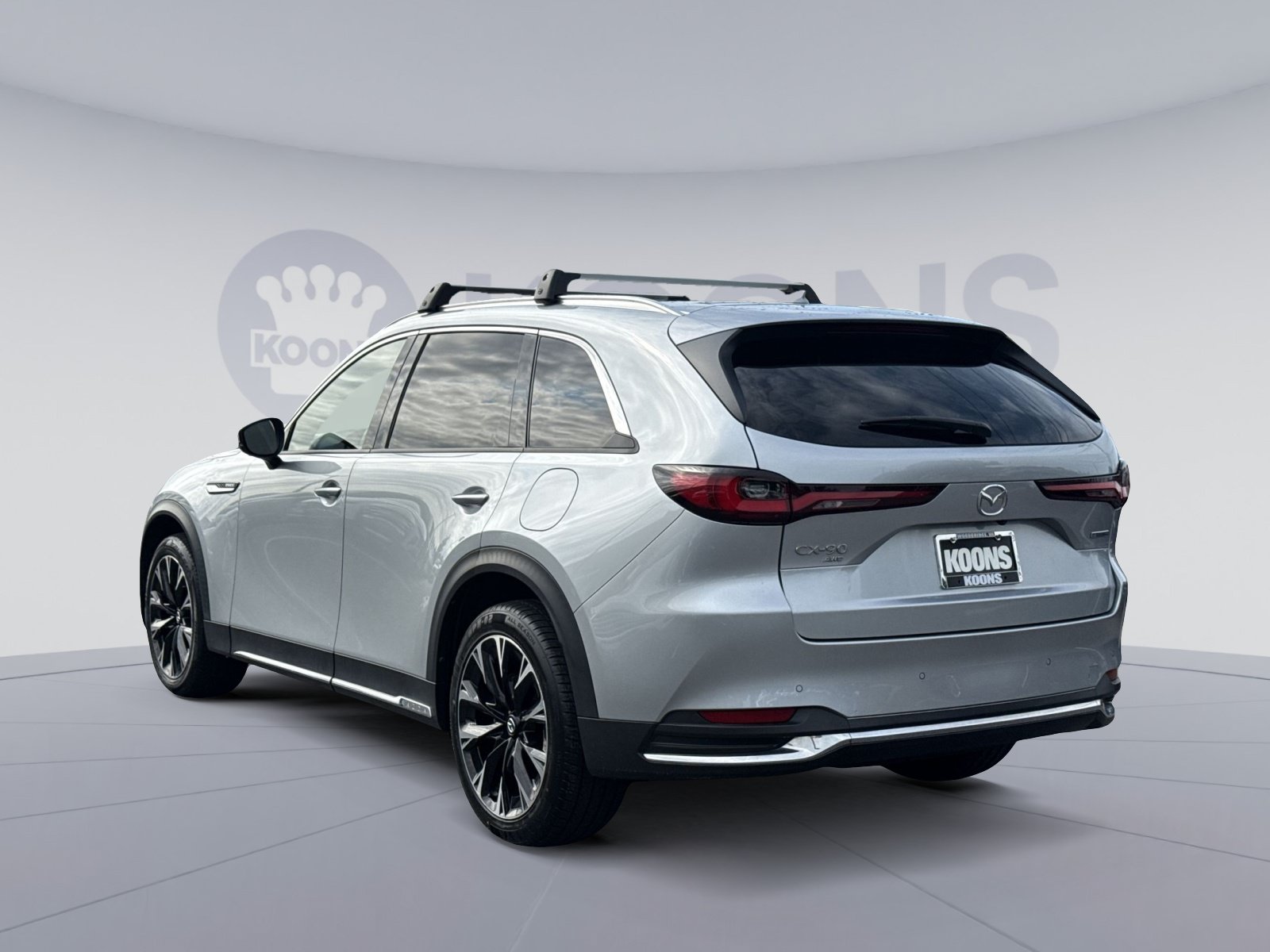 Used 2024 MAZDA CX-90 Plug-In Hybrid w/ Premium Plus AWD/4WD image 4