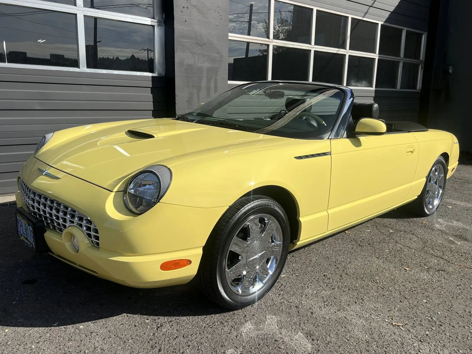 Used 2002 Ford Thunderbird