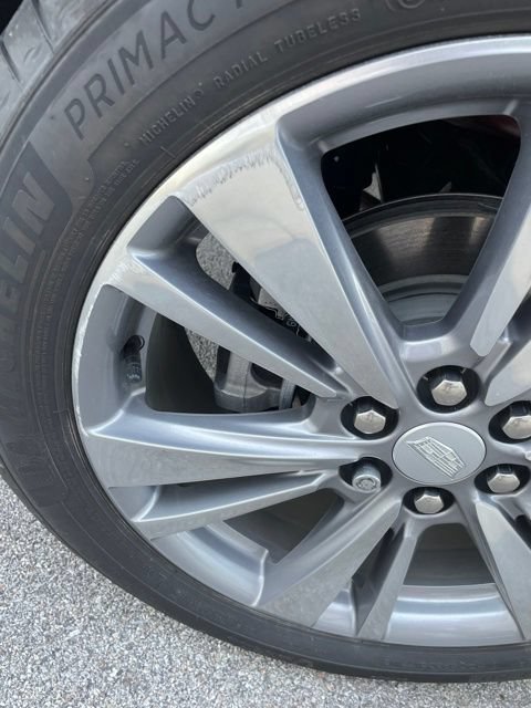 Used 2025 Cadillac XT5 Premium Luxury w/ Technology Package AWD/4WD image 9