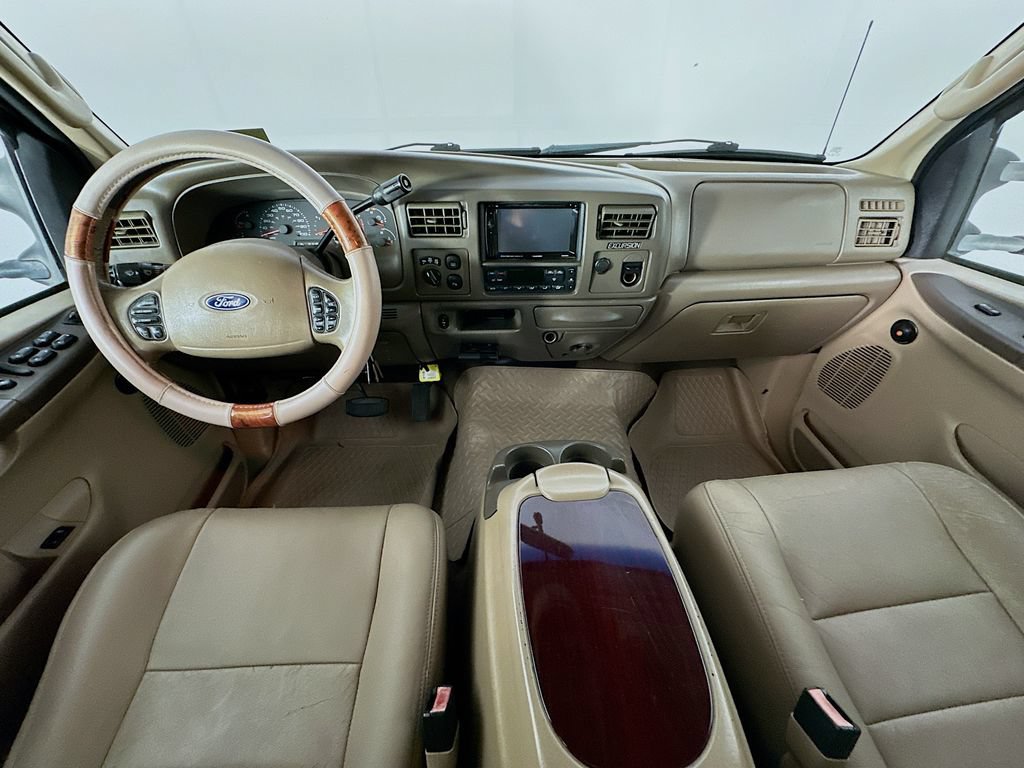 Used 2003 Ford Excursion Limited AWD/4WD image 10