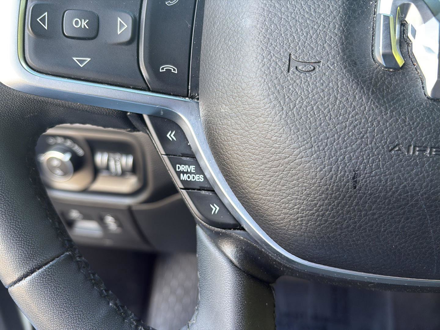 Used 2025 RAM 1500 Big Horn AWD/4WD image 26