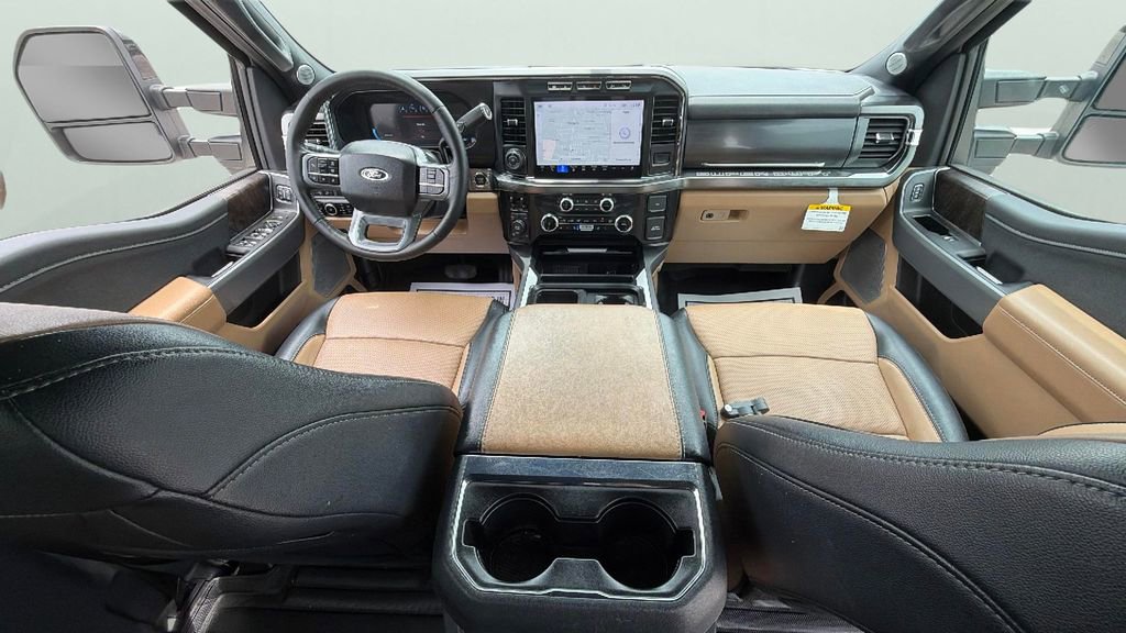 Used 2024 Ford F350 Lariat w/ Lariat Ultimate Package AWD/4WD image 32