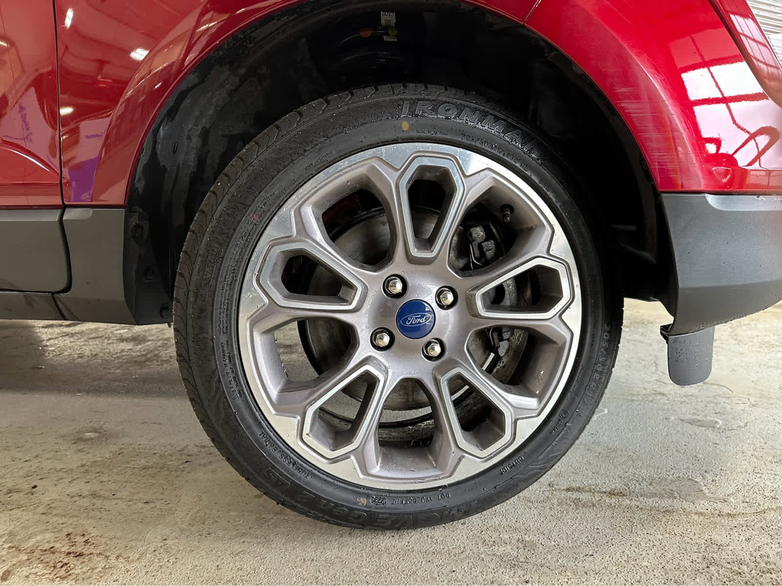 Used 2022 Ford EcoSport Titanium AWD/4WD image 36