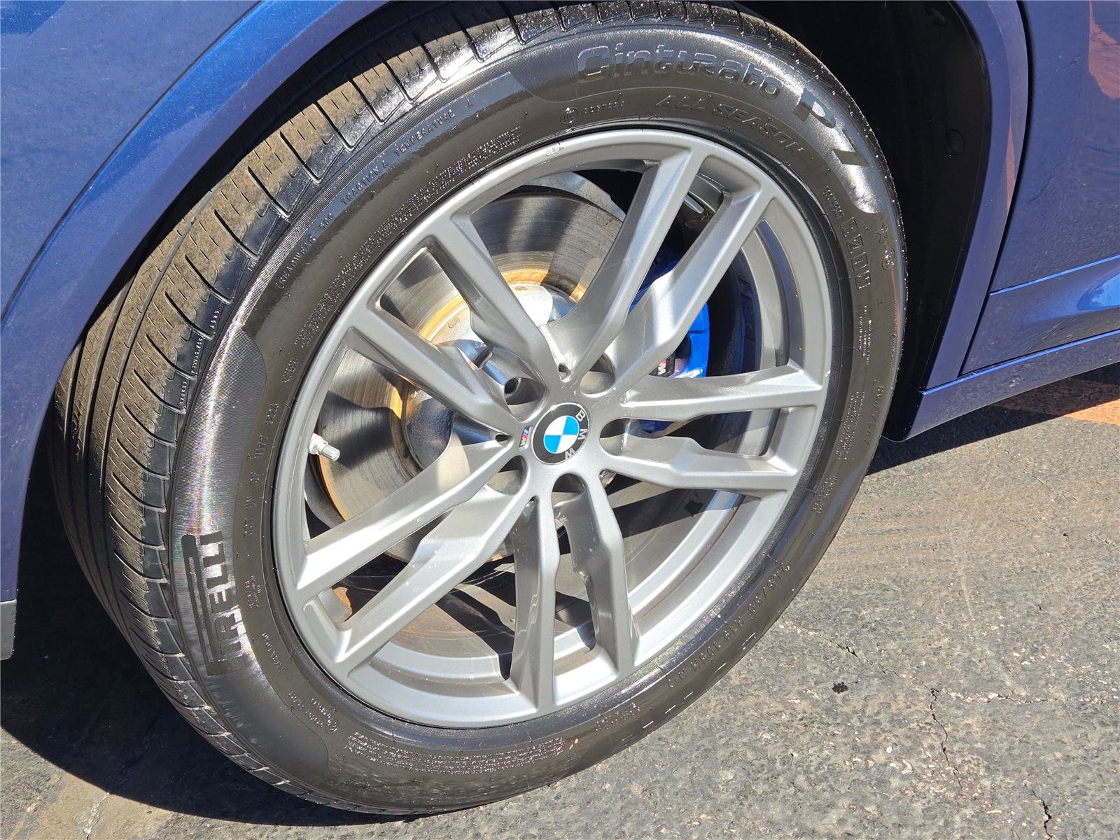 Used 2019 BMW X4 M40i w/ Premium Package image 13