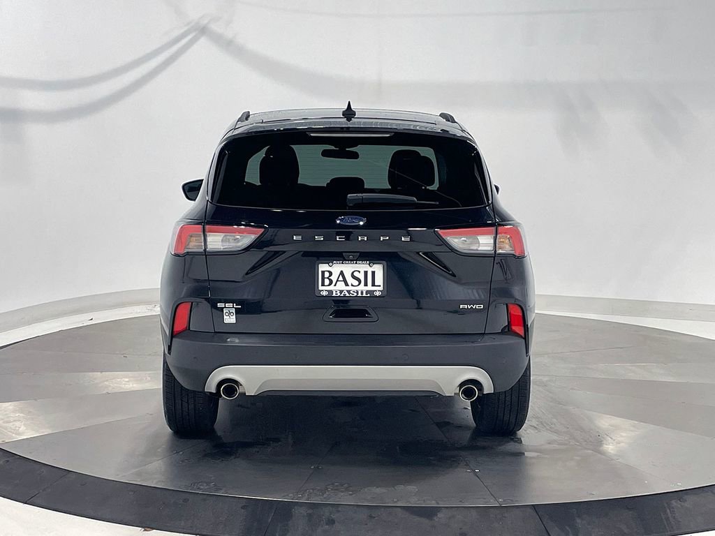 Used 2022 Ford Escape SEL w/ Technology Package image 12
