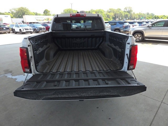 New 2025 Chevrolet Colorado Z71 image 9