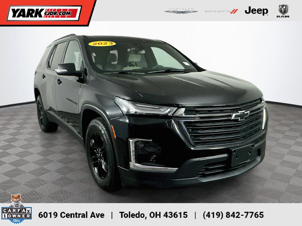 Used 2023 Chevrolet Traverse LS w/ Midnight/Sport Edition