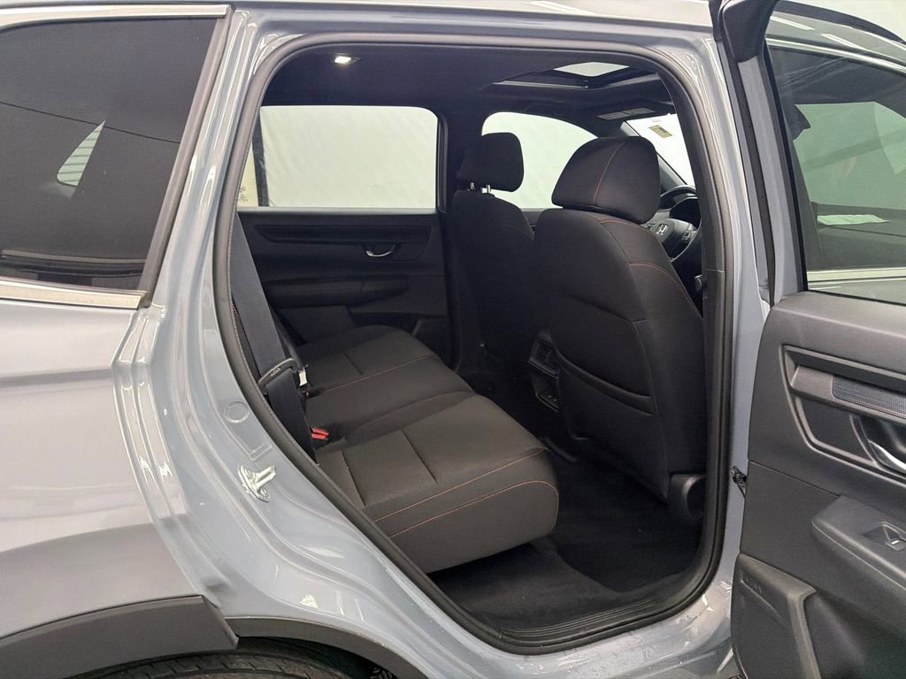 Used 2023 Honda CR-V Sport image 16
