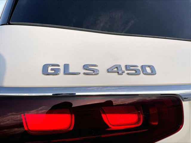 New 2026 Mercedes-Benz GLS 450 4MATIC image 28